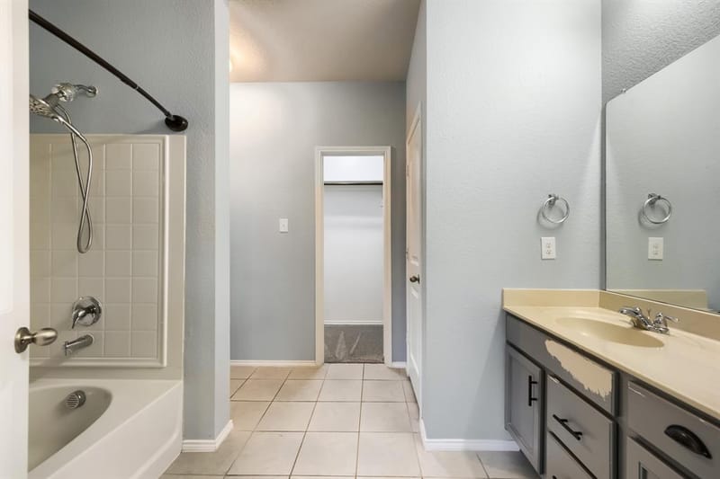 6225 Topsail Drive, Fort Worth TX 76179 - Photo 13
