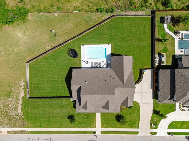 604 Lindsay Lane, Robinson TX 76706 - Photo 37