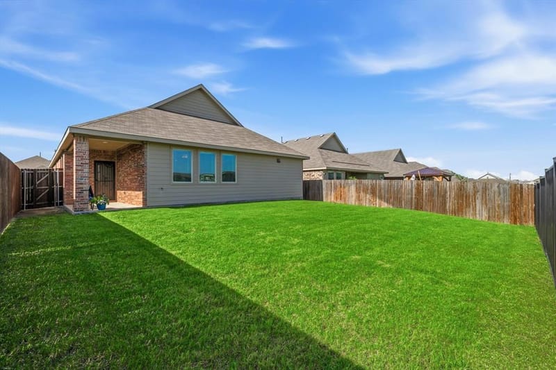 3109 Paruament Drive, Denton TX 76207 - Photo 33