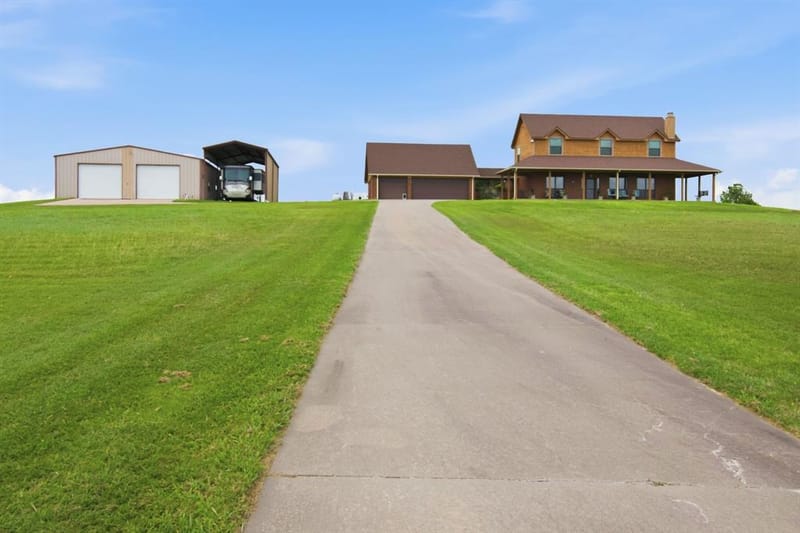 117 John Chisholm Road, Weatherford TX 76087 - Photo 4