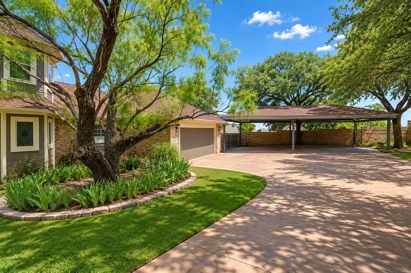 7400 Golf Club Drive, Fort Worth TX 76179 - Photo 2