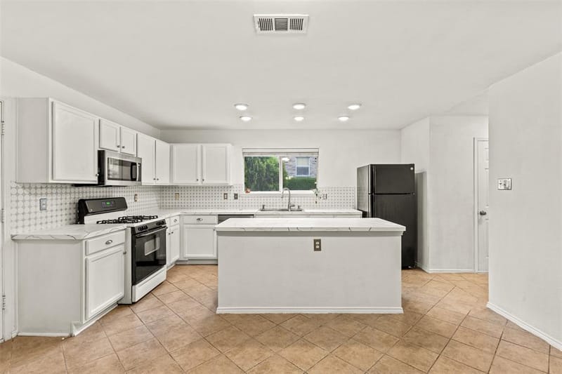 3341 Pecan Shadow Way, Mesquite TX 75181 - Photo 8