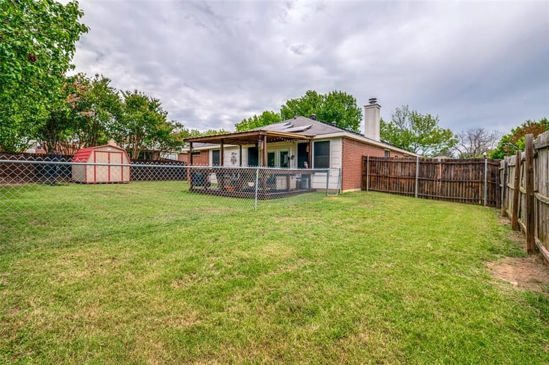 1717 Berkeley Drive, Glenn Heights TX 75154 - Photo 17