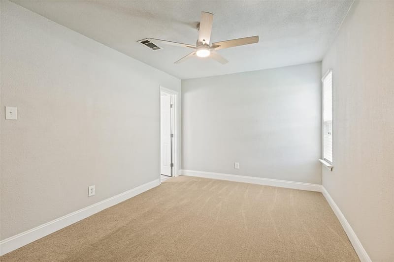 676 Harbor Drive, Azle TX 76020 - Photo 16