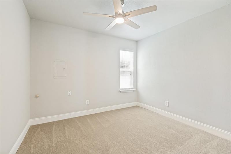 676 Harbor Drive, Azle TX 76020 - Photo 19