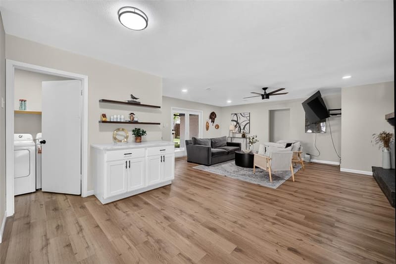 3919 Ridgeoak Way, Farmers Branch TX 75244 - Photo 9