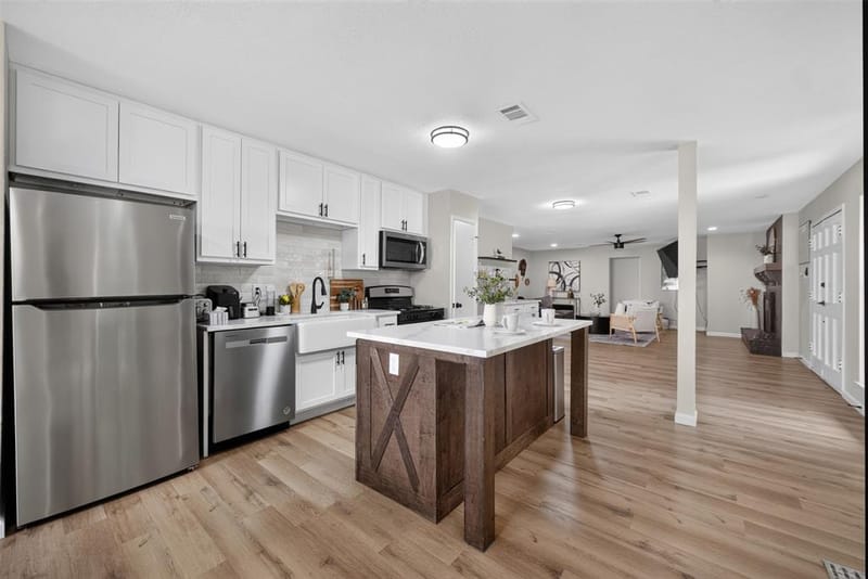 3919 Ridgeoak Way, Farmers Branch TX 75244 - Photo 8