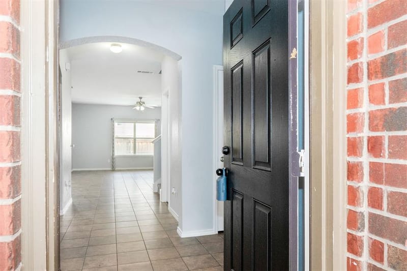 4117 Tiburon Street, Fort Worth TX 76106 - Photo 6