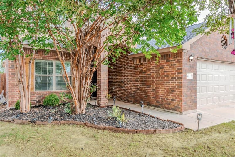 4117 Tiburon Street, Fort Worth TX 76106 - Photo 5
