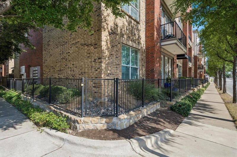 950 Henderson Street # 1220, Fort Worth TX 76102 - Photo 13