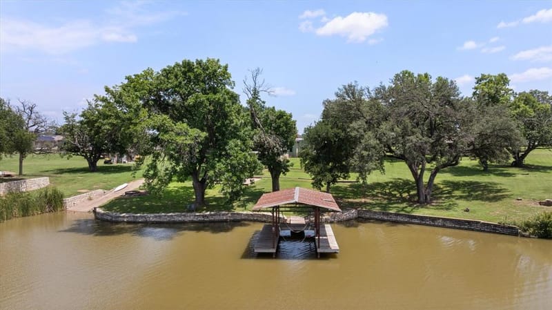 2022 Long Creek Court, Granbury TX 76049 - Photo 33