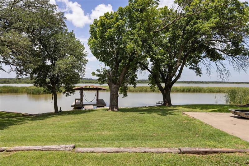 2022 Long Creek Court, Granbury TX 76049 - Photo 29