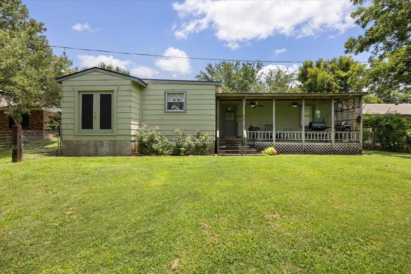 2022 Long Creek Court, Granbury TX 76049 - Photo 25