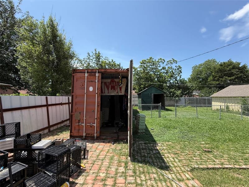 3010 Jerome Street, Dallas TX 75223 - Photo 22