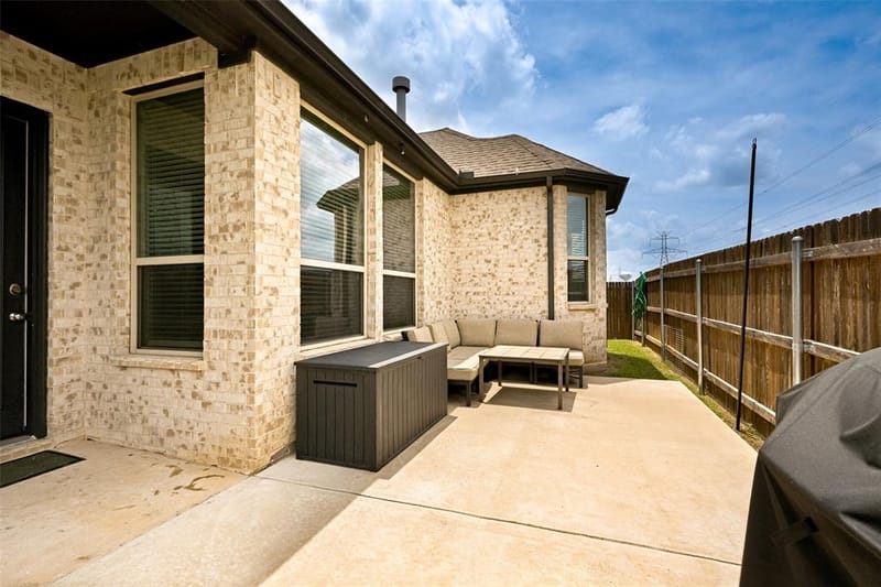 523 William Court, Arlington TX 76002 - Photo 36