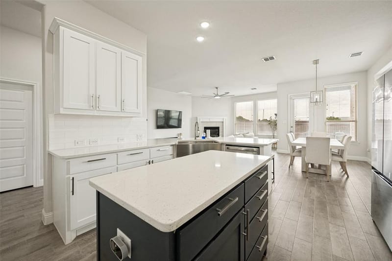523 William Court, Arlington TX 76002 - Photo 15