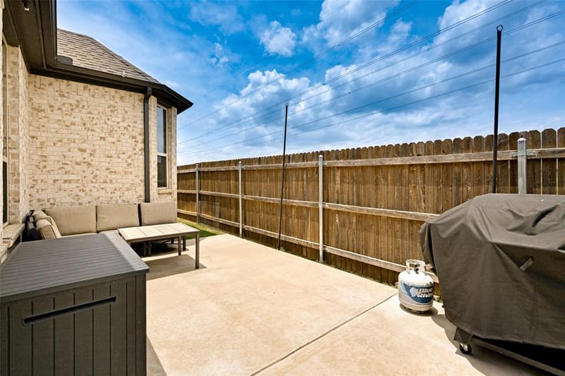 523 William Court, Arlington TX 76002 - Photo 35