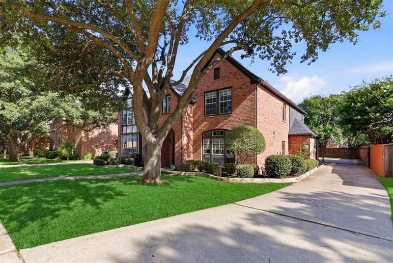 3601 Sandhurst Drive, Flower Mound TX 75022 - Photo 2