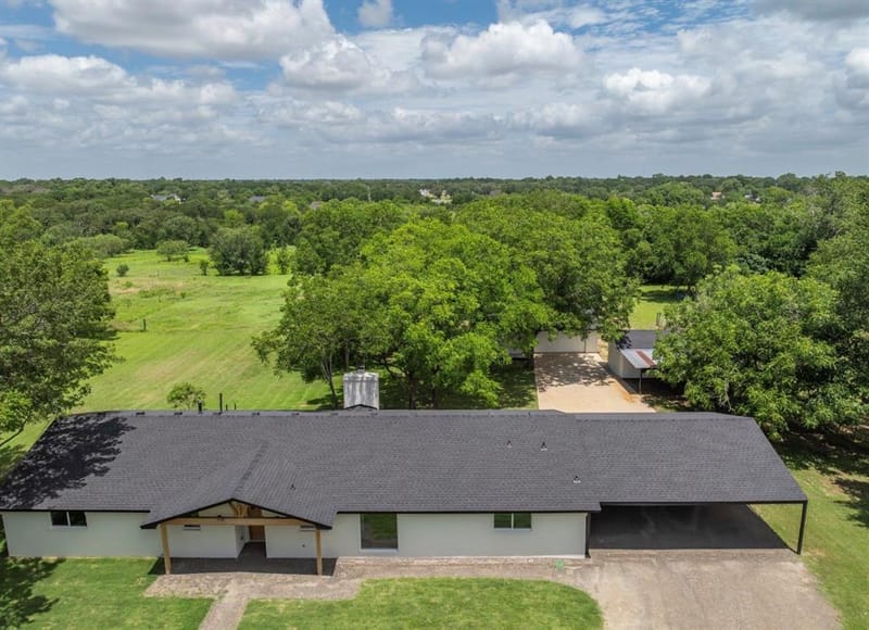 616 E Moonlight Drive, Robinson TX 76706 - Photo 2