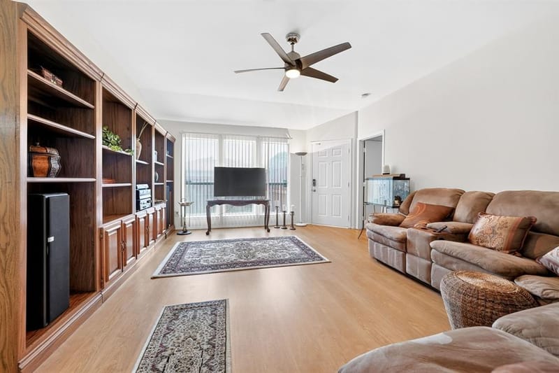 9339 CRIMNSON Court, Dallas TX 75217 - Photo 6