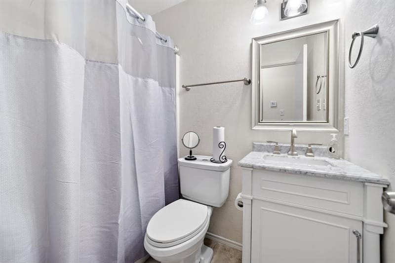9339 CRIMNSON Court, Dallas TX 75217 - Photo 11