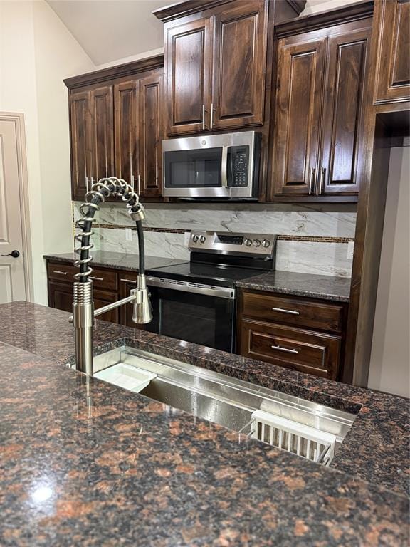 732 Fuller Avenue, Cleburne TX 76031 - Photo 4