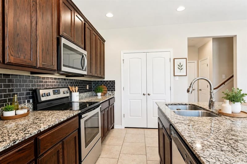 1970 Timber Oaks Drive, Garland TX 75040 - Photo 7