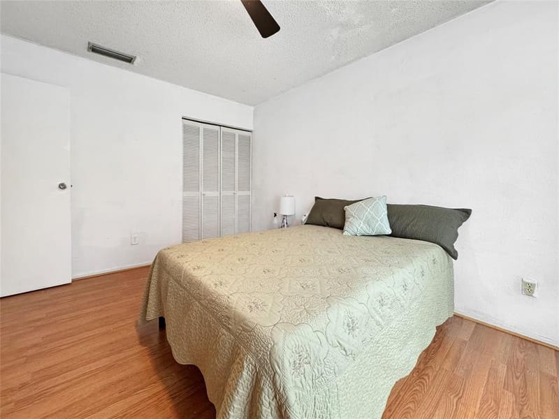 6217 Barcelona Drive, Arlington TX 76016 - Photo 17