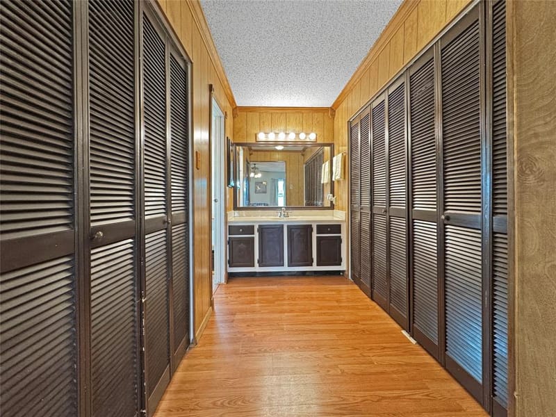 6217 Barcelona Drive, Arlington TX 76016 - Photo 12
