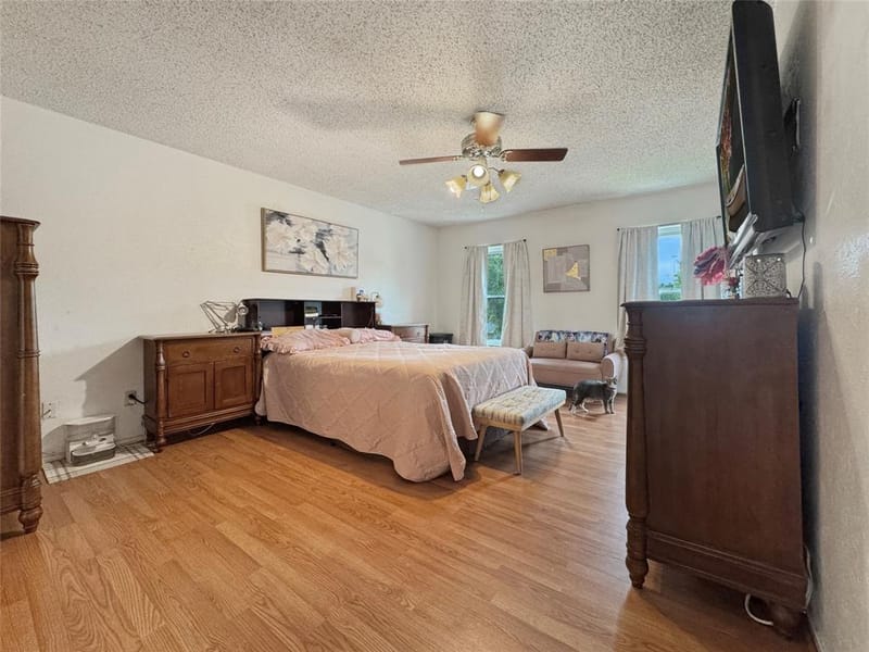 6217 Barcelona Drive, Arlington TX 76016 - Photo 11