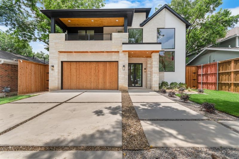 10344 Country Club Drive, Dallas TX 75218 - Photo 2