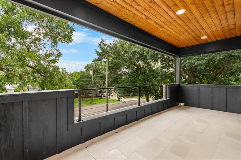 10344 Country Club Drive, Dallas TX 75218 - Photo 35