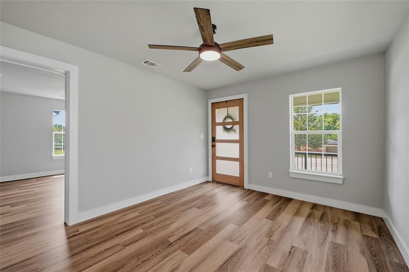 1525 W Woodard Street, Denison TX 75020 - Photo 8