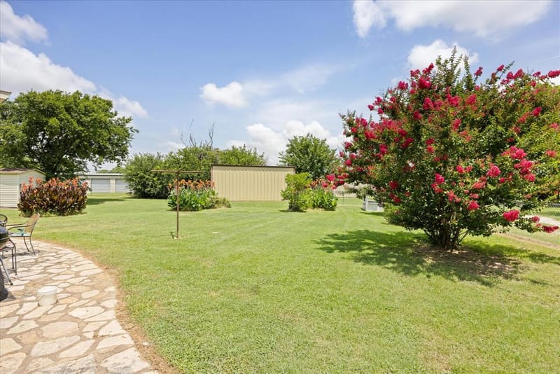 4210 Waples Road, Granbury TX 76049 - Photo 12