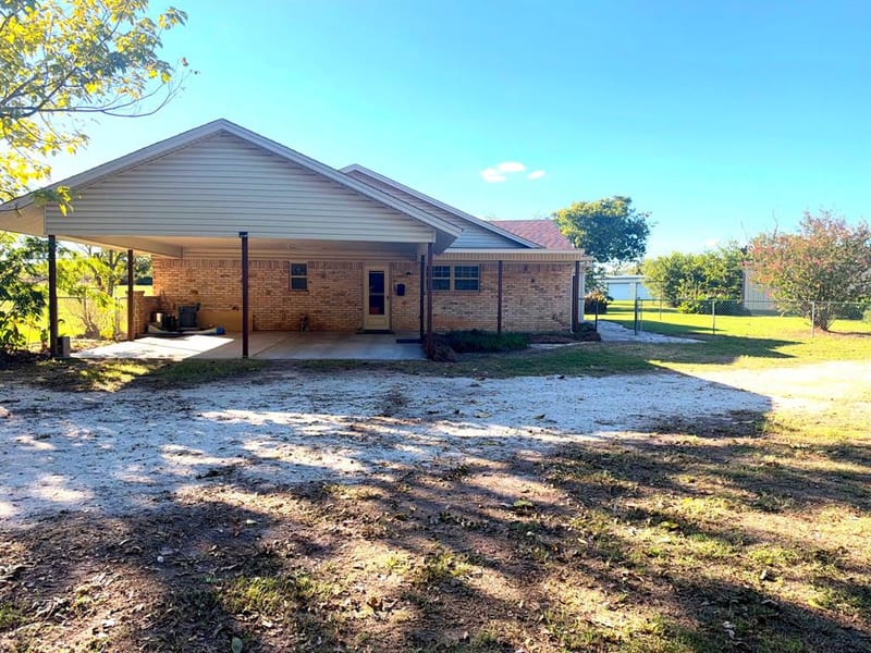 4210 Waples Road, Granbury TX 76049 - Photo 4
