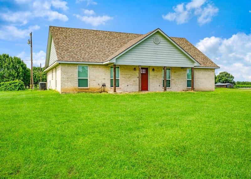 735 TODD Street, Blossom TX 75416 - Photo 2