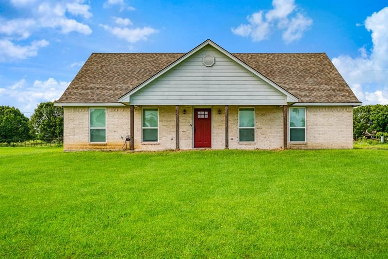 735 TODD Street, Blossom TX 75416 - Photo 16