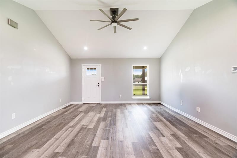 735 TODD Street, Blossom TX 75416 - Photo 3