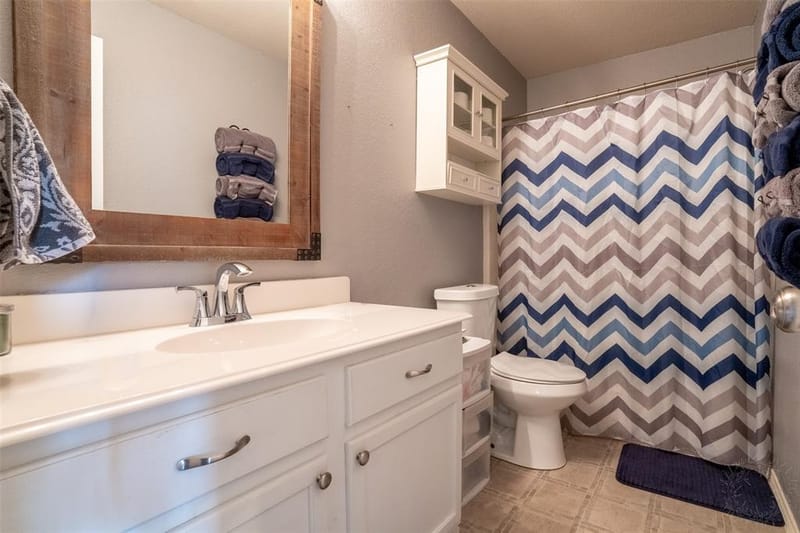 424 NE Murphy Road, Burleson TX 76028 - Photo 12