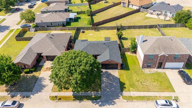 424 NE Murphy Road, Burleson TX 76028 - Photo 22
