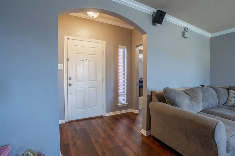 424 NE Murphy Road, Burleson TX 76028 - Photo 3