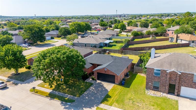 424 NE Murphy Road, Burleson TX 76028 - Photo 20