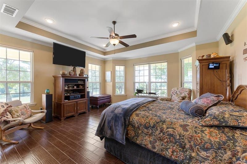 5270 Saddle Ridge Court, Athens TX 75752 - Photo 12