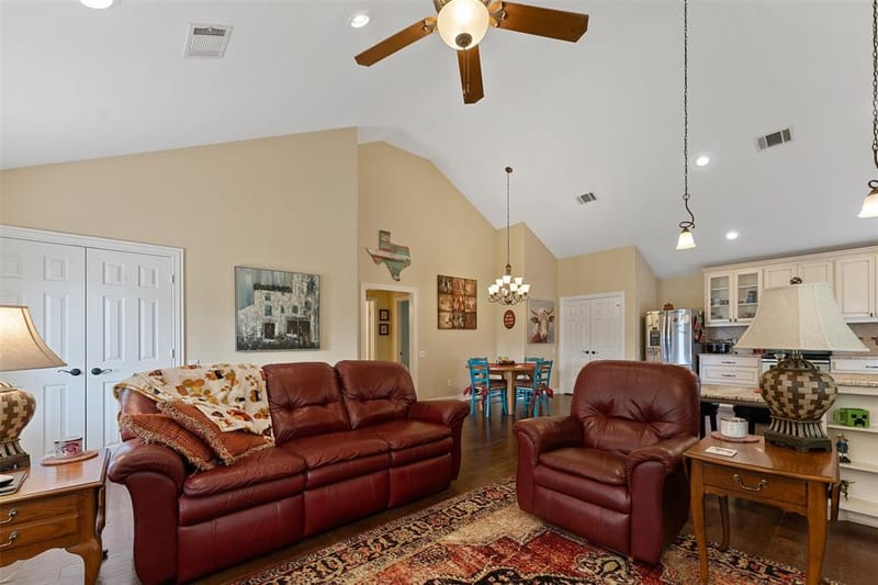 5270 Saddle Ridge Court, Athens TX 75752 - Photo 24