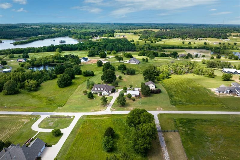 5270 Saddle Ridge Court, Athens TX 75752 - Photo 33