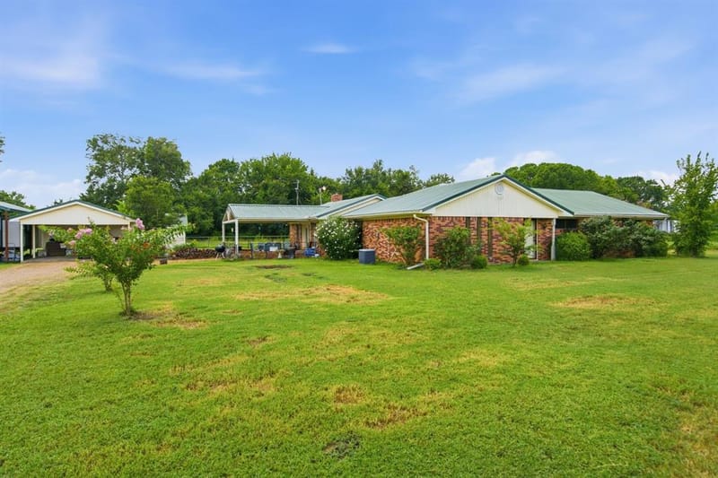 4574 N State Highway 121, Bonham TX 75418 - Photo 2