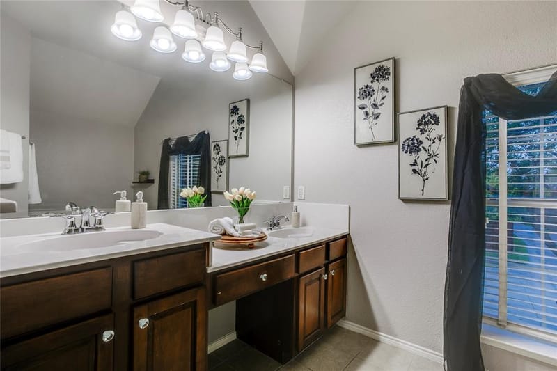 1040 Churchill Drive, Frisco TX 75036 - Photo 28