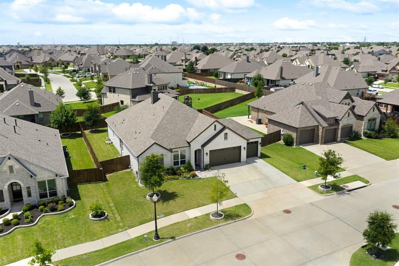 436 Brushwood Lane, Waxahachie TX 75165 - Photo 3