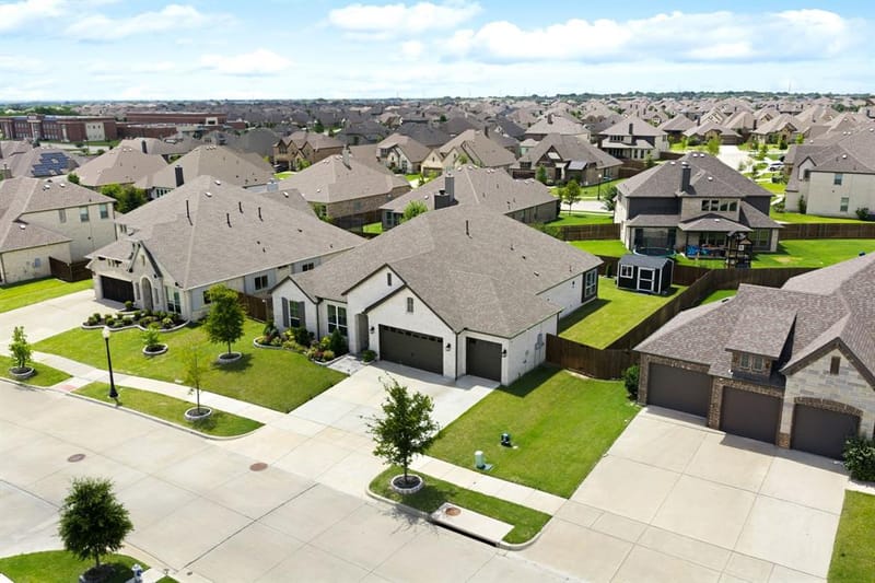 436 Brushwood Lane, Waxahachie TX 75165 - Photo 4