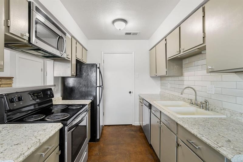 2240 Tarpley Road # 484, Carrollton TX 75006 - Photo 10